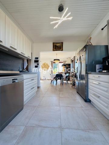 Maison à Sens, 89100 - 5 pièces 190m²