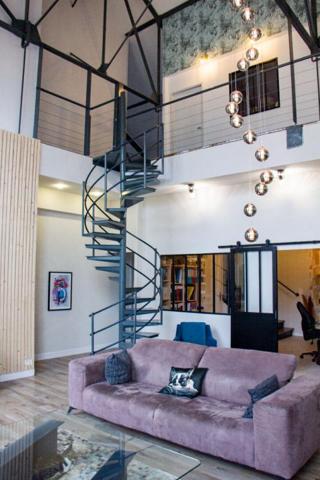 Maison contemporaine d'exception - 7 pièces  - 248 m² - Mazamet