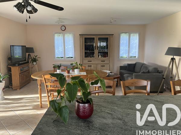 Maison à vendre 6 pièces 117 m² Saujon