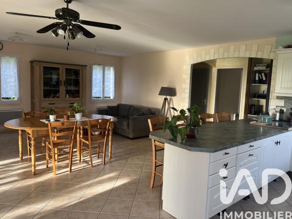 Maison à vendre 6 pièces 117 m² Saujon