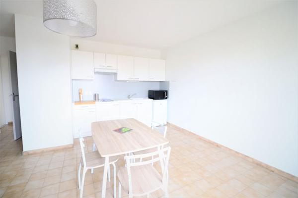 APT T2 MEUBLE AVEC BALCON ET PARKING - ALBI PAVILLONS