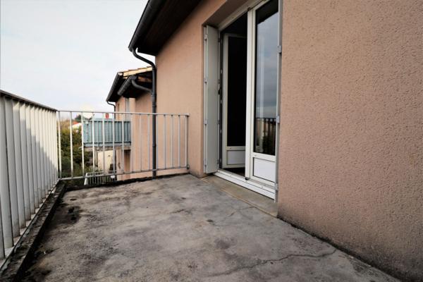 APT T2 MEUBLE AVEC BALCON ET PARKING - ALBI PAVILLONS