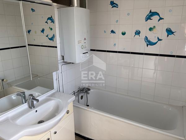 Maison à vendre à Faches-Thumesnil de 4 pièces