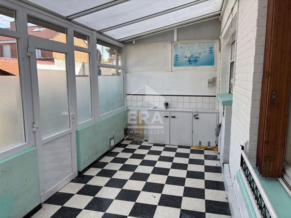 Maison à vendre à Faches-Thumesnil de 4 pièces
