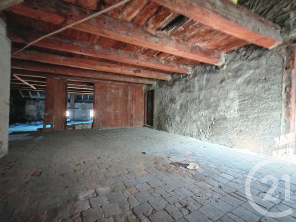 à vendre  160 m2 BELLEY - 01