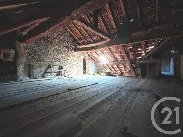 à vendre  160 m2 BELLEY - 01