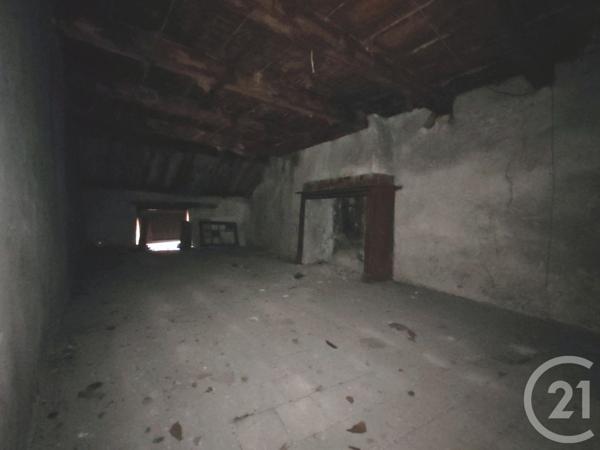 à vendre  160 m2 BELLEY - 01