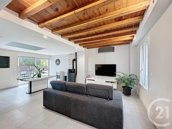 Maison à vendre  7 pièces - 122,46 m2 STE GENEVIEVE DES BOIS - 91