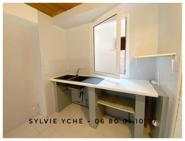 Vente / Appartement T3 à Narbonne (11100)