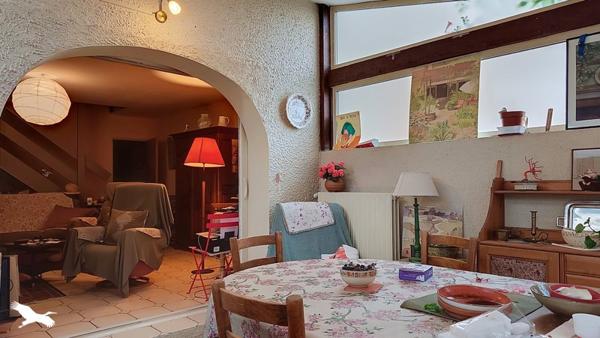 Maison à vendre 266 000 € Saint-Jean 4 p 112 m² DPE D