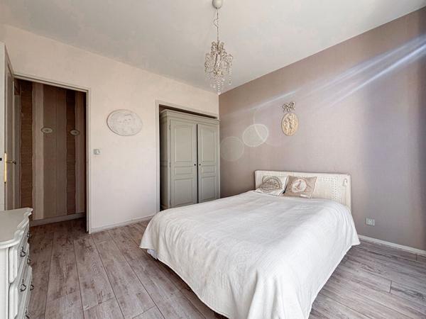 À VENDRE, Appartement lumineux de 93 m² à Angers, SQUARE DES ANCIENNES PROVINCES