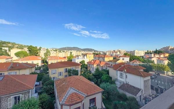 Appartement à vendre    3 pièces • 56,48 m2 Nice