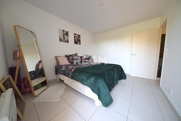 Puget-sur-Argens (83480) Appartement 3 pièces avec terrasse, jardin