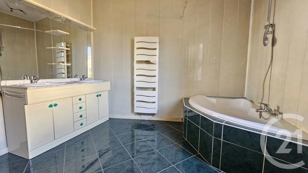 Appartement F2 à vendre  2 pièces - 56,14 m 2   LE BAN ST MARTIN  - 57