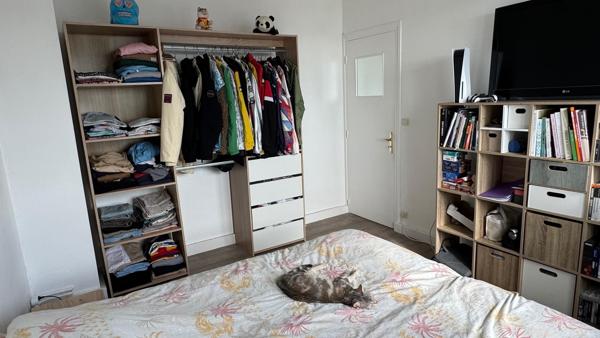 Vue mer & port pour ce bel appartement 2 chambres
