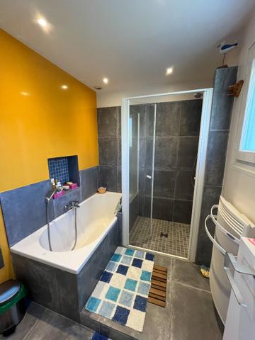 CHARME ET VOLUMES POUR CETTE MAISON FAMILIALE !