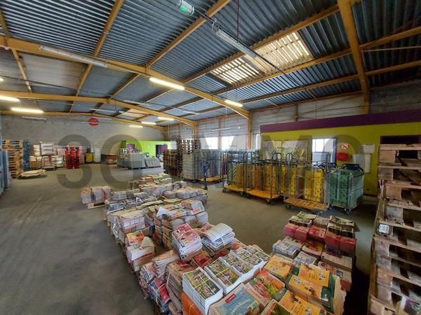 Location / Local Industriel / Bâtiment