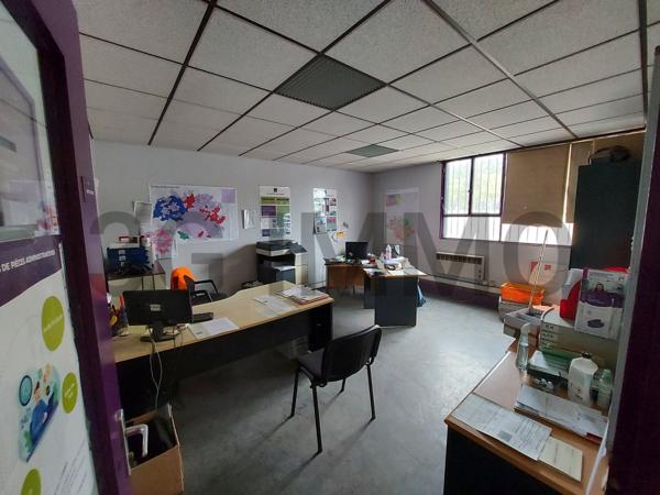 Location / Local Industriel / Bâtiment