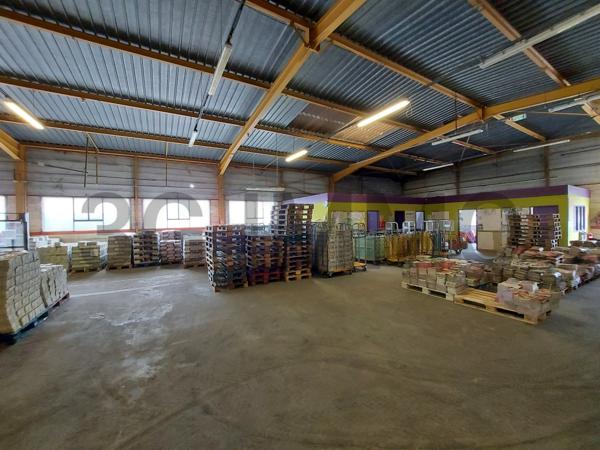 Location / Local Industriel / Bâtiment