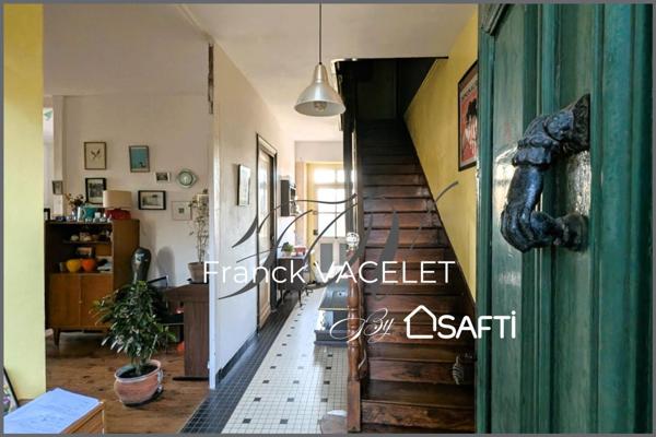 Maison de ville avec jardin et garage