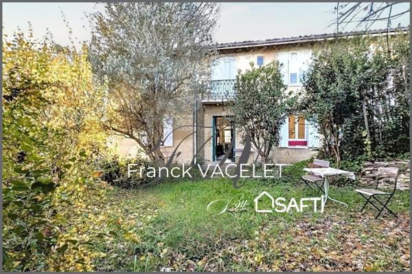 Maison de ville avec jardin et garage