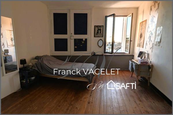 Maison de ville avec jardin et garage