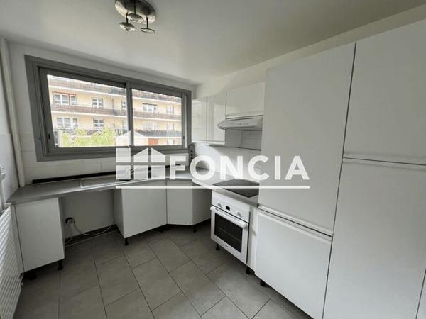 Location Appartement 2 pièces 49.3 m² - 7 RUE DE SEVRES Boulogne Billancourt 92100