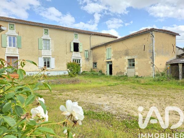 Maison à vendre 7 pièces 195 m² Neuville-de-Poitou