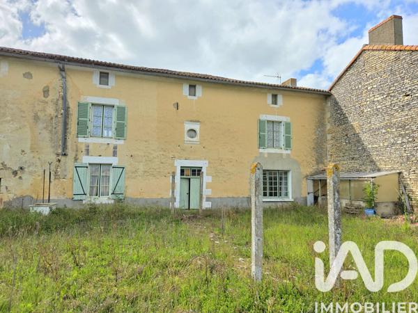 Maison à vendre 7 pièces 195 m² Neuville-de-Poitou