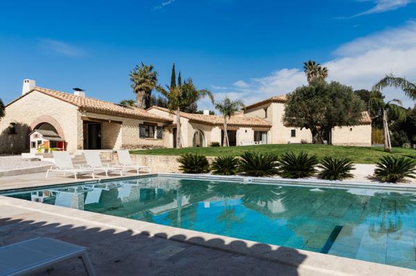 Vente Maison de luxe Perpignan 7 Pièces 340 m²