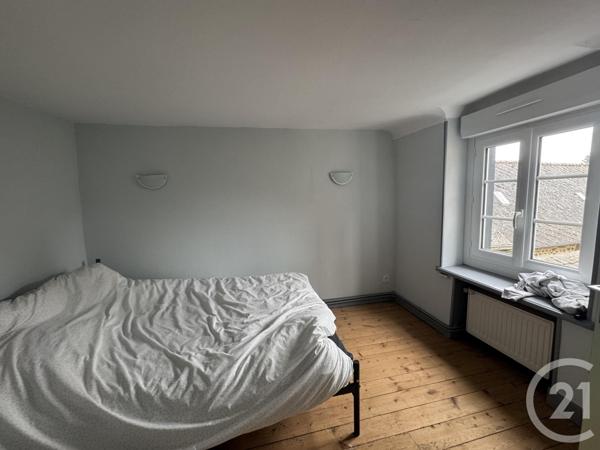 Immeuble à vendre  150 m2 LASSAY LES CHATEAUX - 53