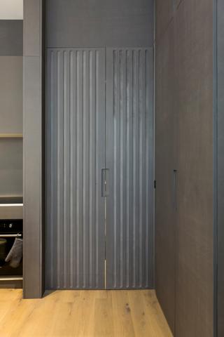 Grand T2,5 rénové par décorateur – Bordeaux Saint-Michel