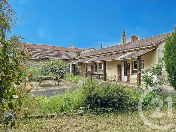 Maison à vendre  5 pièces - 111,92 m2 THIRE - 85