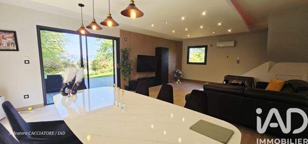 Maison à vendre 6 pièces 162 m² Saint-Offenge