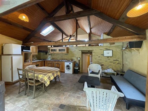 Maison à vendre à Rochefort-en-Terre dans le Morbihan (56220), ref : 155a