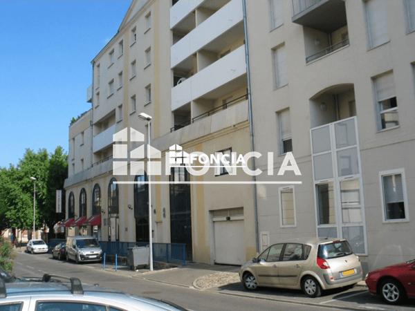 Location Appartement 2 pièces 40.31 m² - 33 RUE DU REMPART SAINTE FOY Agen 47000