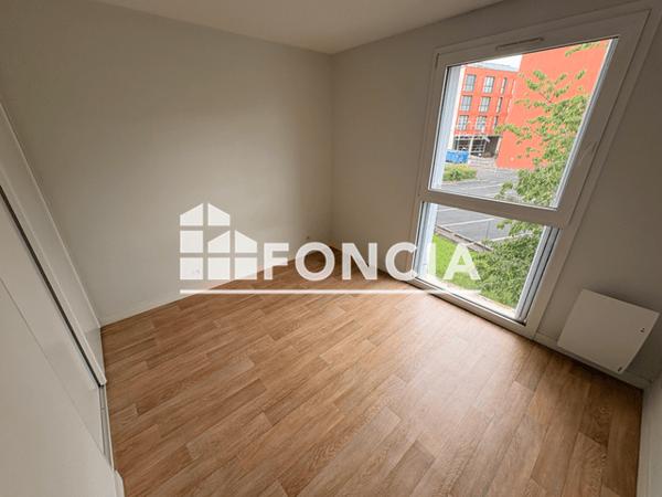 Location Appartement 3 pièces 66.22 m² - 108 TER RUE DE MONTBERNAGE Poitiers 86000