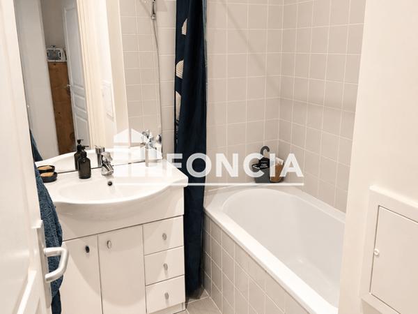 Location Appartement 3 pièces 62.19 m² - 1 RUE J.P. TIMBAUD Limoges 87000