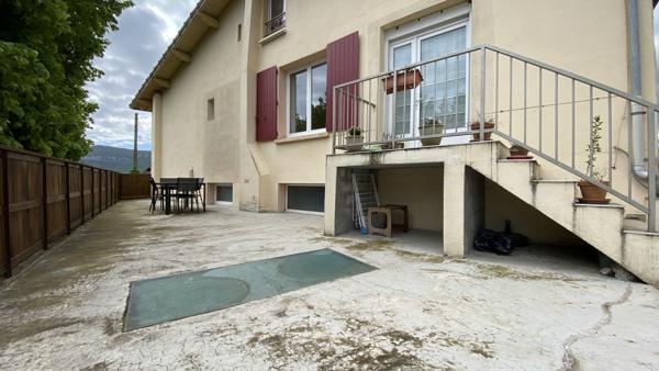 Maison familiale 175 m2 habitables avec vue dégagée