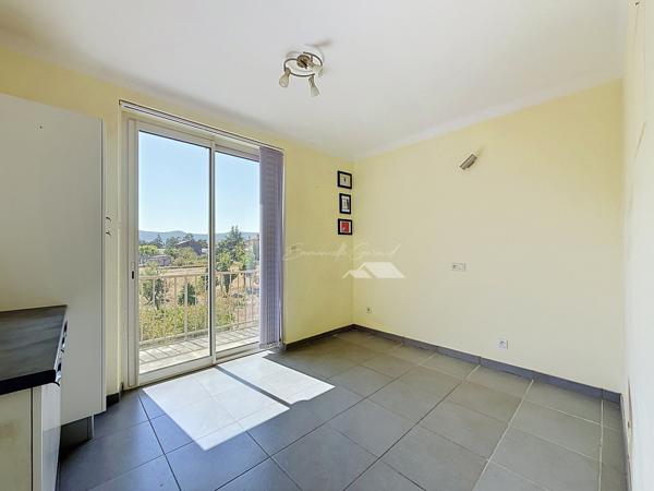 Maison familiale 175 m2 habitables avec vue dégagée