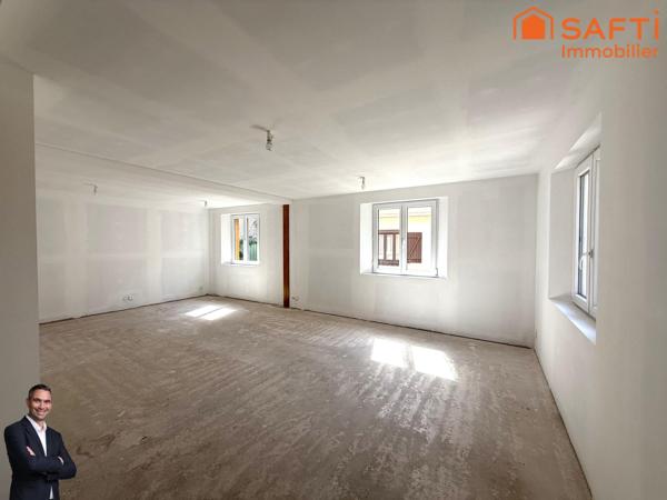 Jolie maison Alsacienne de 4 pièces disposant d'une grande cour et d'une dépendance !