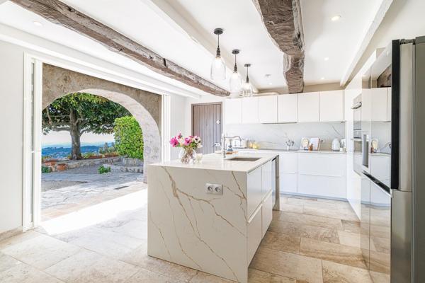 Vente Bastide Vence 9 Pièces 311.45 m²