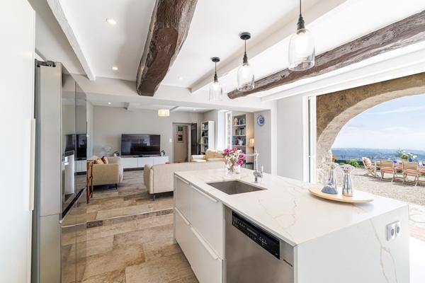 Vente Bastide Vence 9 Pièces 311.45 m²