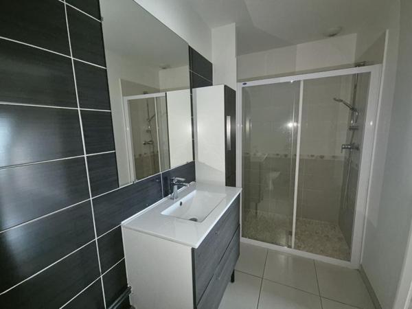 CREPY-EN-VALOIS (60800) - F2 MANSARDÉ, TRES BON ÉTAT, DPE B, PARKING