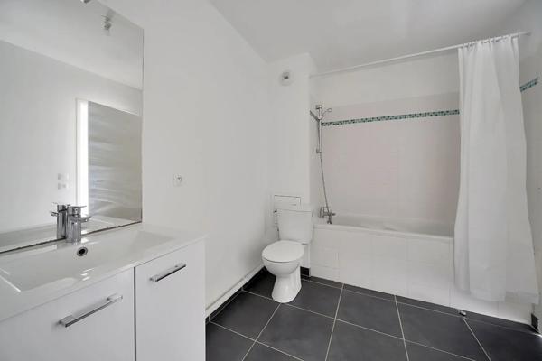 Appartement à vendre 2 pièces 43m² Villeneuve-d'Ascq (59491)
