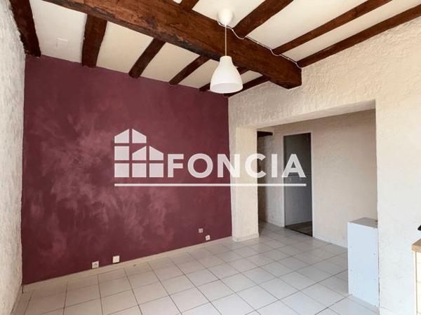 Location Appartement 2 pièces 34.6 m² - 24 RUE FANGUEROT Hyeres 83400