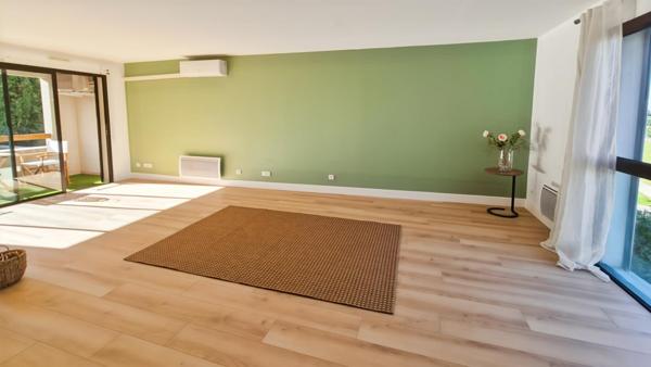 Appartement Carpentras 3 pièce(s) 73.4 m2    180 000