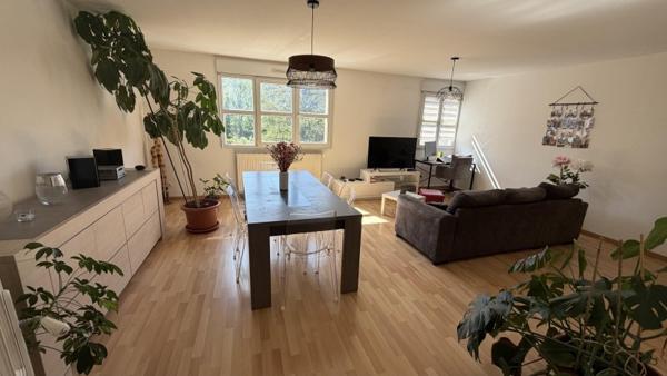 Vente / Appartement T4
