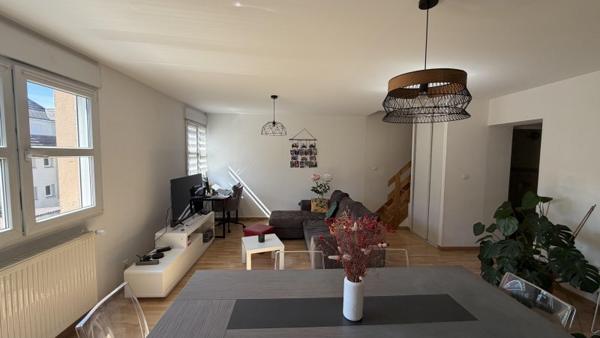 Vente / Appartement T4