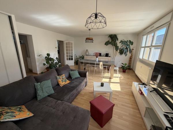 Vente / Appartement T4